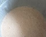 A picture of step 4 of Oats & Strawberry Milkshake with caramelized sunflower seeds.