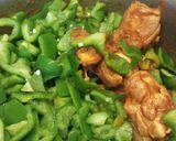 A picture of step 3 of Shimla Mirch Chicken 🐓.