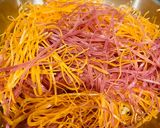 Hình bước làm 1 của món Mì chũ xào kiểu padthai