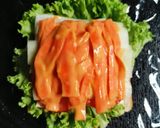 Gambar langkah 6 resipi Wanpaku Sandwich - Egg & Chilli Tuna.