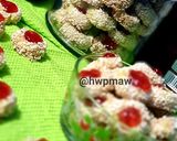 Foto langkah ke 6 dari resep Strawberry sesame Cookies.