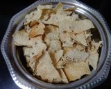 A picture of step 1 of Dahi Papad Sabji.