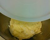 A picture of step 4 of English Muffin.
