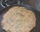 A picture of step 4 of Oats Methi Chilla.