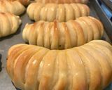 Foto langkah ke 10 dari resep Roti Isi Kelapa ala Korean Bakery.