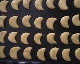 Foto langkah ke 3 dari resep Putri Salju Keju.