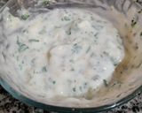Foto del paso 2 de la receta: Salsa de yogurt símil turca light