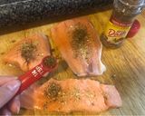 Foto del paso 2 de la receta: Salmón en air fryer