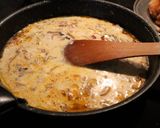 Gombás vadász csirke recept fázis 2 fotója