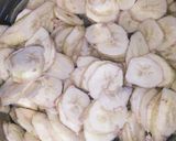 A picture of step 2 of Banana chips.