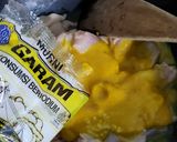 Foto langkah ke 2 dari resep 356. Ayam Goreng Bawang Putih.