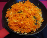 Foto del paso 2 de la receta: Tortitas de arroz con queso y sobrasada