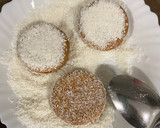 Foto del paso 4 de la receta: Galletas María rellenas con coco