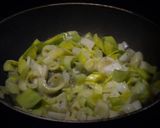 Une image de l'étape 3 de Cocotte de saumon aux petits légumes de printemps.