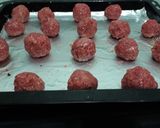 A picture of step 2 of Meatballs.