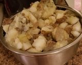 A picture of step 1 of Garlic Red-Skinned Mashed Potatoes.