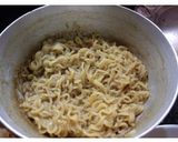 পোচড্ ম্যাগি মারভেলাস (poached maggie marvelous recipe in bengali) রেসিপির ধাপ 3 ছবি