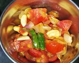 A picture of step 6 of Paneer curry.