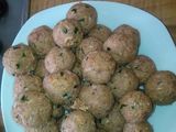 Mi guiso de patatas y albóndigas