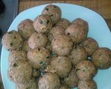A picture of step 1 of My Potato and Meatball Stew.