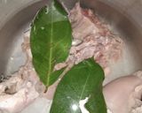 Foto langkah ke 1 dari resep Soto Ayam Kuah Kuning.