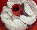 Foto del paso 7 de la receta: Bundt Cake de Limón y Jengibre Marmolado