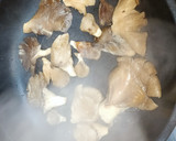 Foto del paso 3 de la receta: Coliflor al horno con langostinos en salsa oriental