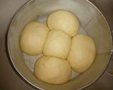 A picture of step 8 of White Bread Rolls Without Oven.
