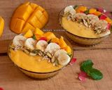 A picture of step 3 of Mango smoothie bowl.