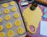 Foto langkah ke 5 dari resep Almond butter cookies.