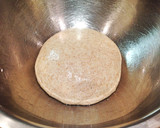 Foto del paso 3 de la receta: Pizza de espinacas, fresas y queso de cabra