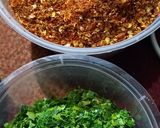 Foto langkah ke 1 dari resep Seblak kering cikruh.