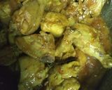 A picture of step 4 of Bengali murgir jhol (chicken gravy).