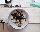 Foto langkah ke 2 dari resep Cheesy Hot Mentai Rice.