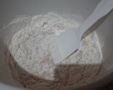 Foto langkah ke 2 dari resep Roti Kukus Pontianak Pandan.