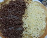Foto langkah ke 4 dari resep Martabak manis teflon lembut.