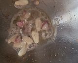Foto langkah ke 1 dari resep Tumis brokoli jamur kuping.