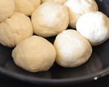 A picture of step 2 of Chole bhature.