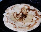 A picture of step 4 of Aloo ka paratha.