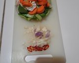 Foto langkah ke 2 dari resep Tumis sayur dan lauk pelengkap.