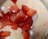 Caramelized berries pan cake