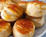 A legegyszerűbb, zsíros burgonyás pogácsa recept fázis 5 fotója
