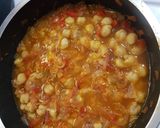 Foto del paso 2 de la receta: Guiso de garbanzos y quinoa apto DMA