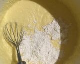 A picture of step 5 of Pear Mascarpone Cake.