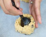 Foto langkah ke 6 dari resep Chocolate Cookies.