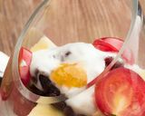 Hình bước làm 2 của món Sữa chua trái cây