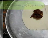 عکس مرحله 3 از دستور نان خرمایی خوزستانی
