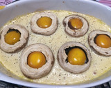 Foto del paso 3 de la receta: Champiñones al horno con huevo y jamón en salsa delicioso