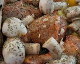 Foto del paso 3 de la receta: Pollo en salsa con ciruelas y champiñones