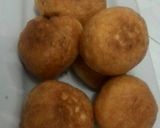 Foto langkah ke 5 dari resep Donat Goreng Isi Cokelat Sederhana.